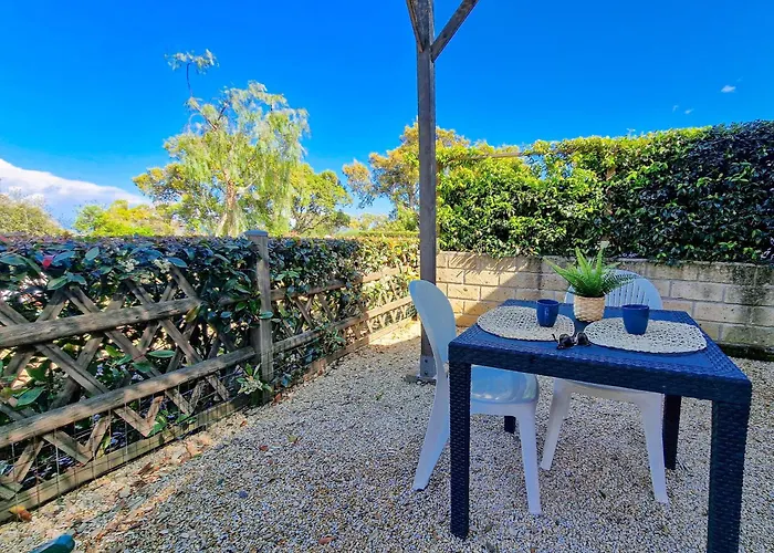 Le Querce App. Uva Апартаменты